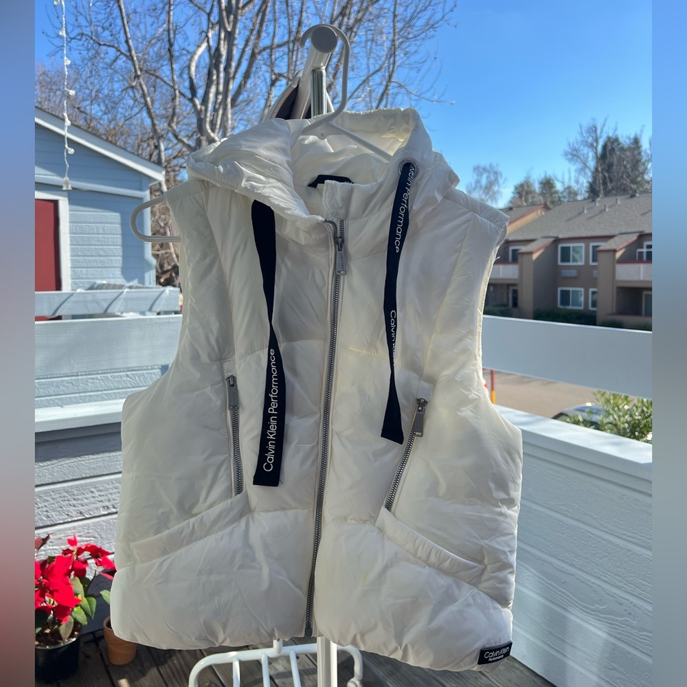 Calvin Klein Performance White Puffer Vest Jacket